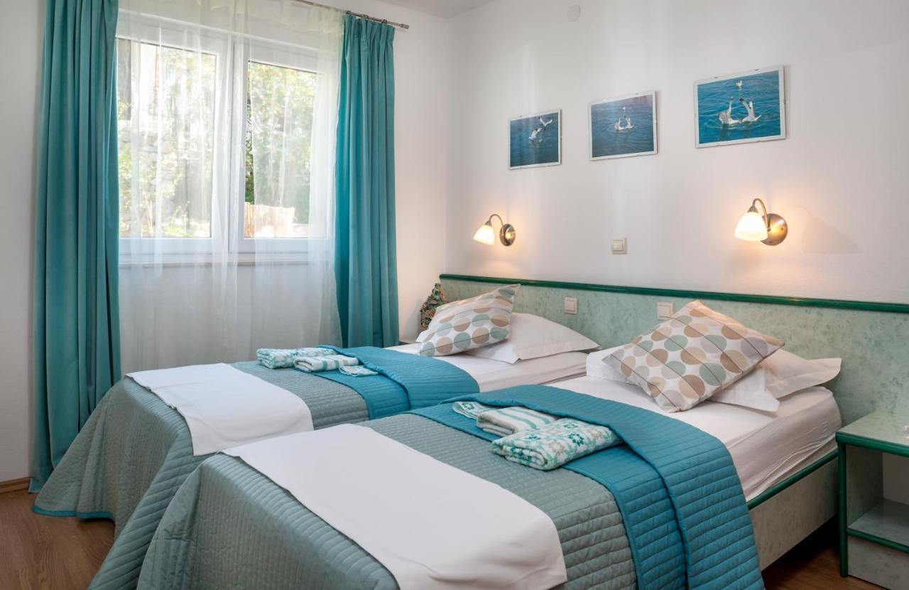 Apartments Leut 80M From The Sea Podgora Pokoj fotografie