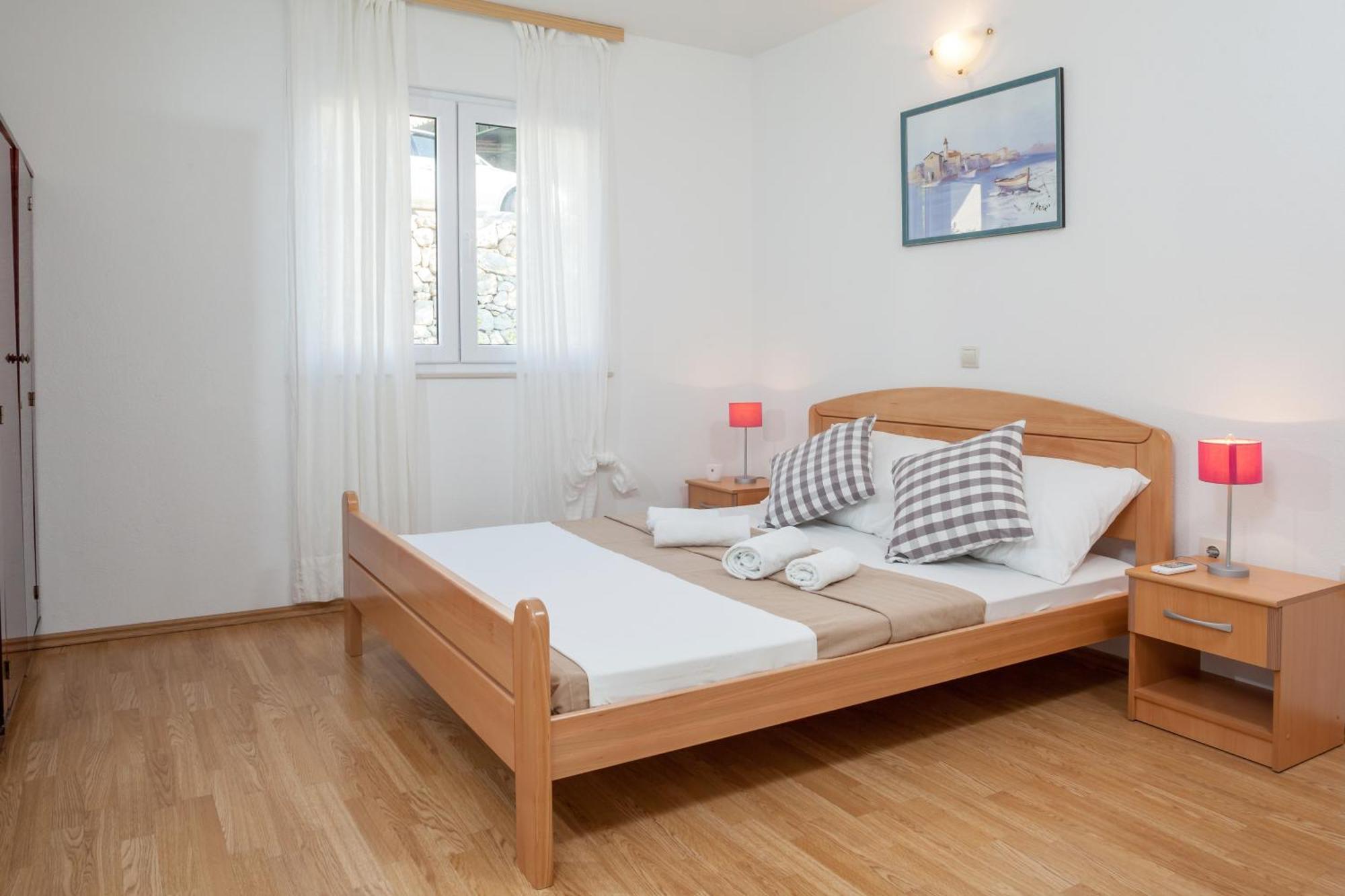 Apartments Leut 80M From The Sea Podgora Pokoj fotografie